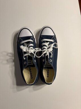 Converse - Women's Chuck Taylor All Star Shoes in Blue/Navy Size 8